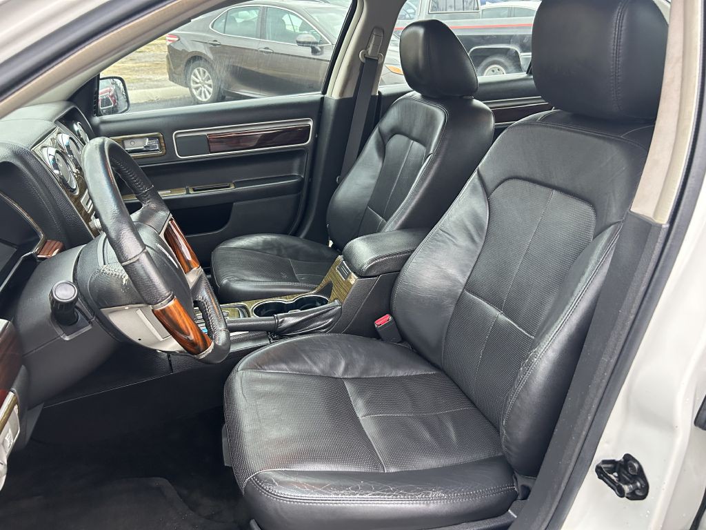 2009 Lincoln MKZ Image 8