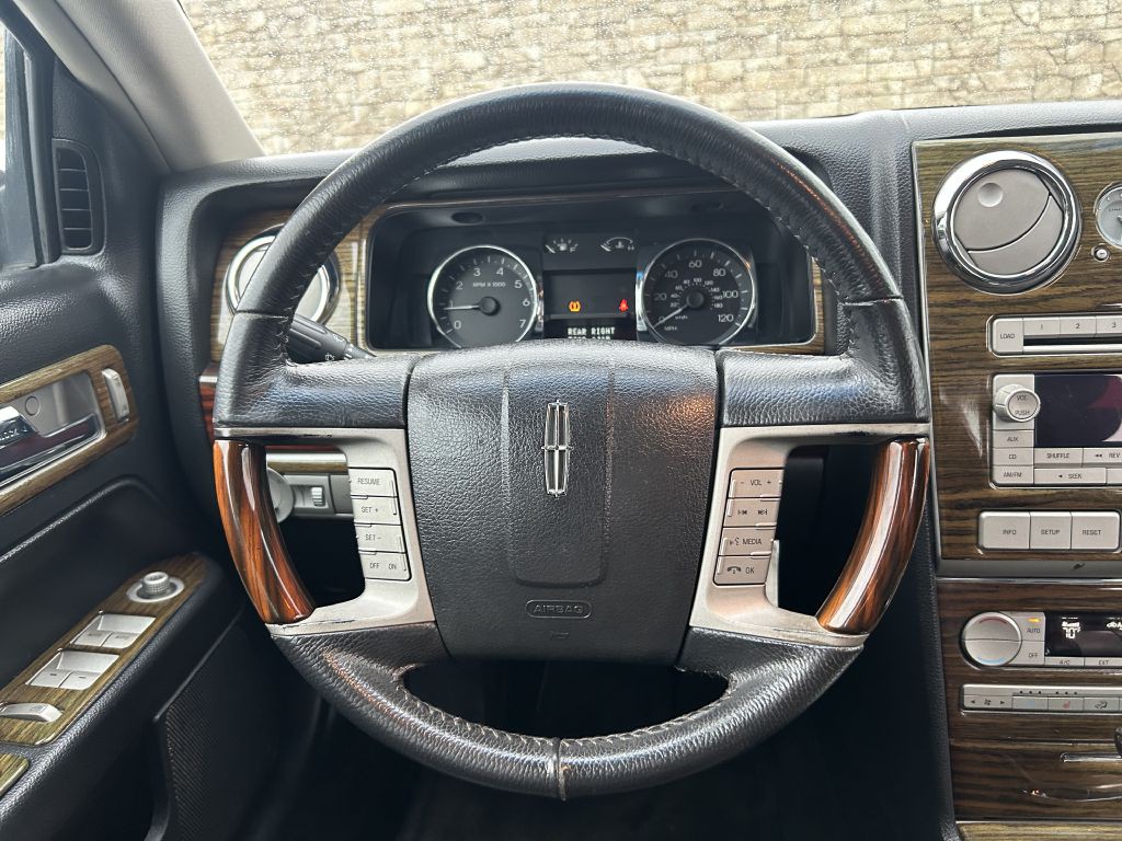 2009 Lincoln MKZ Image 16