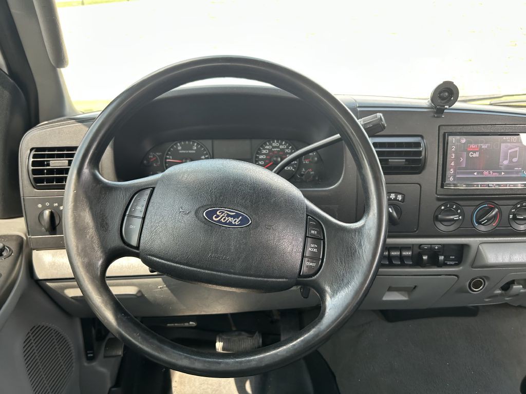 2006 Ford F-350 Image 16