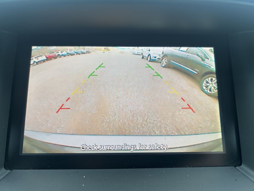 2015 Nissan Pathfinder Image 22