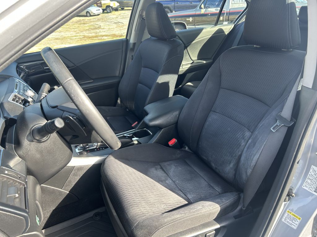 2013 Honda Accord Image 8