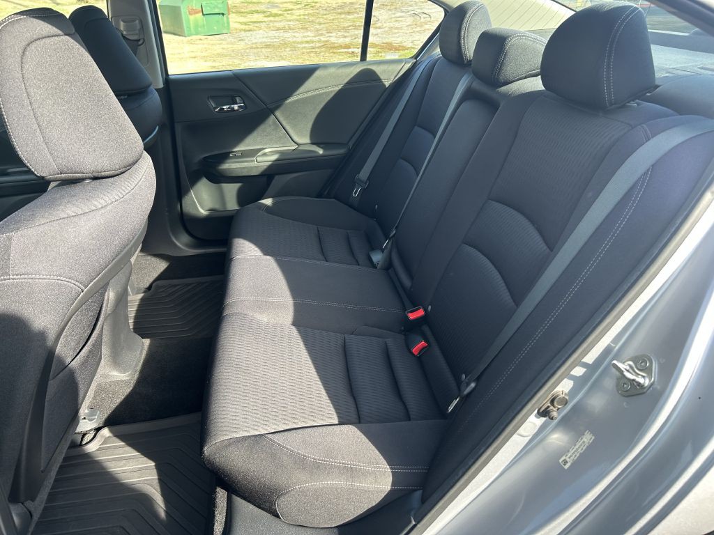 2013 Honda Accord Image 11