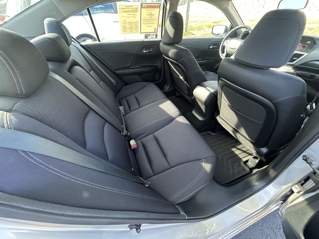 2013 Honda Accord Image 13