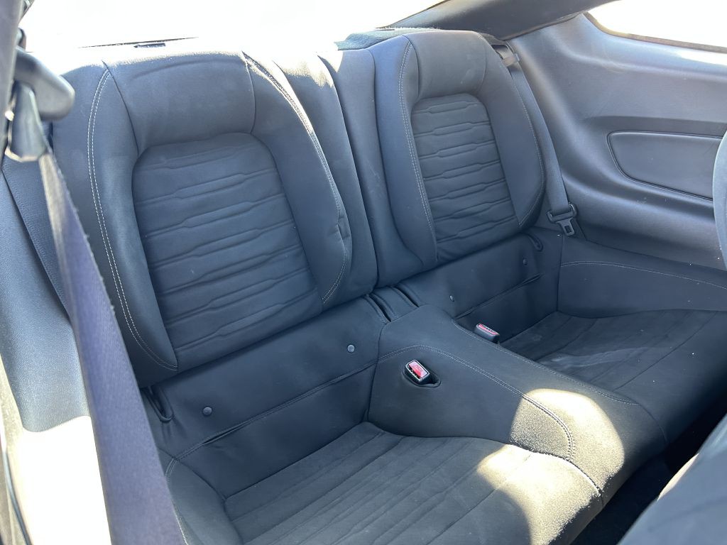 2017 Ford Mustang Image 11