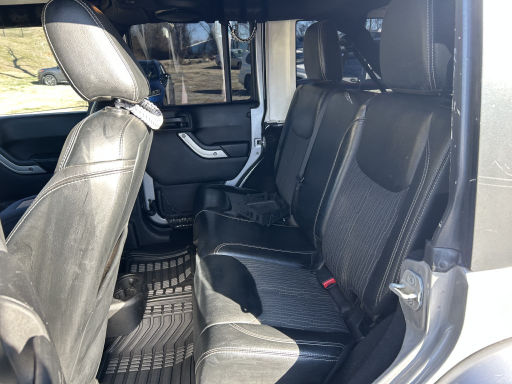 2014 Jeep Wrangler Unlimited Image 11