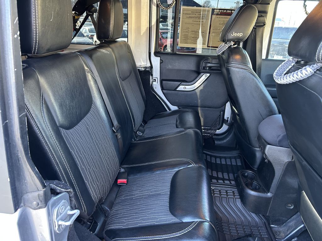 2014 Jeep Wrangler Unlimited Image 12