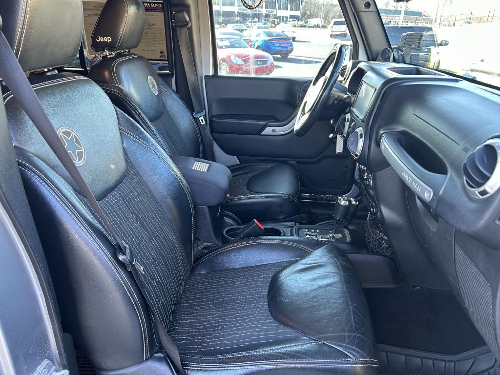 2014 Jeep Wrangler Unlimited Image 17