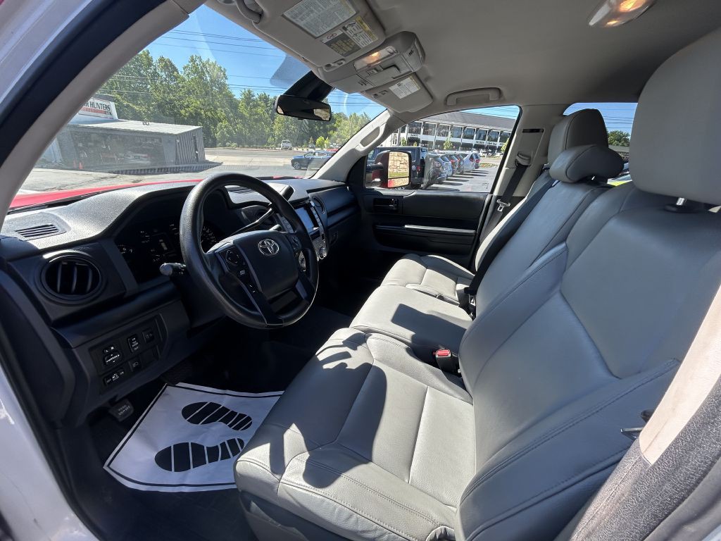 2020 Toyota Tundra Image 9