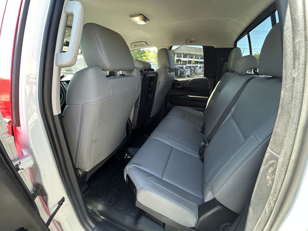 2020 Toyota Tundra Image 10