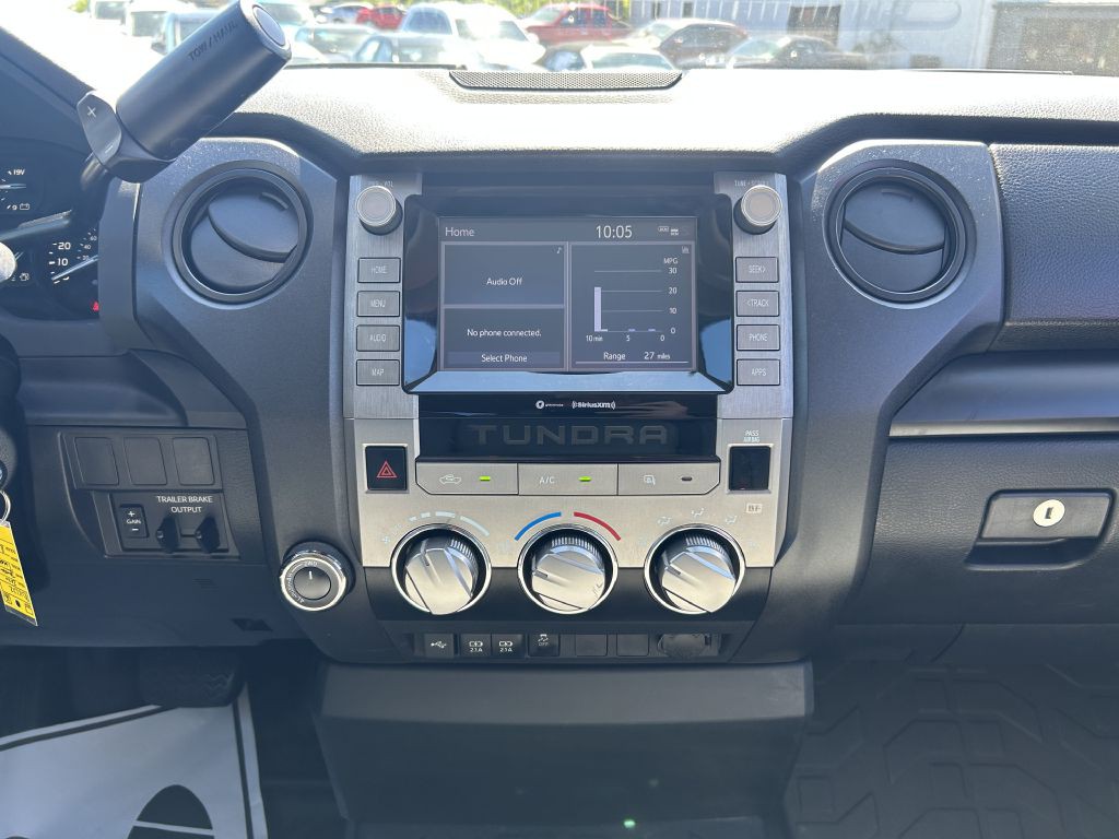 2020 Toyota Tundra Image 15