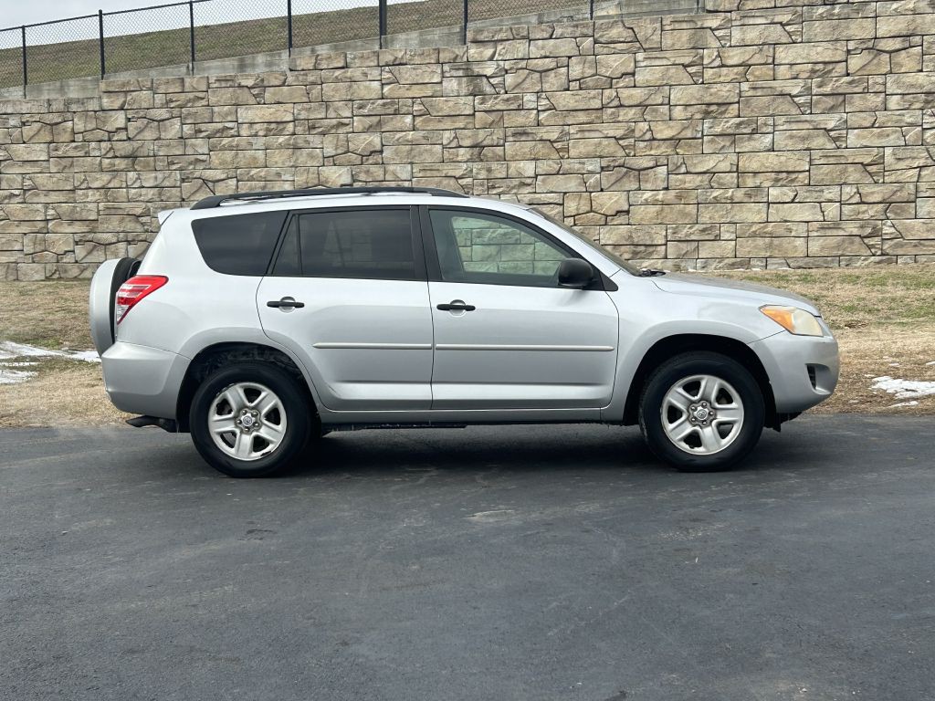 2011 Toyota Rav4 Image 3