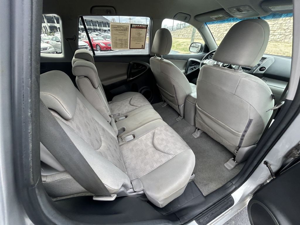 2011 Toyota Rav4 Image 13