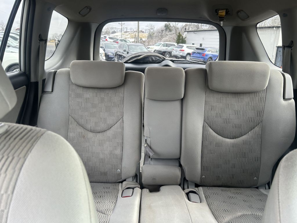 2011 Toyota Rav4 Image 19