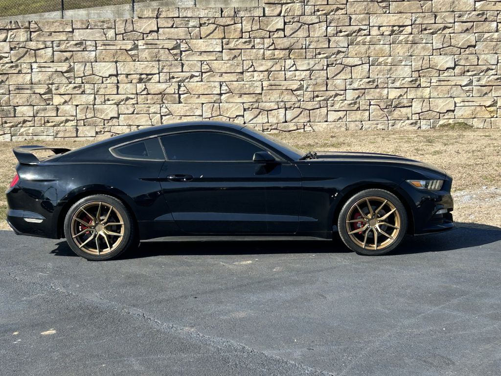 2015 Ford Mustang Image 3