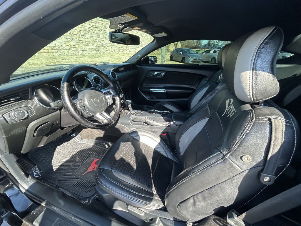 2015 Ford Mustang Image 9