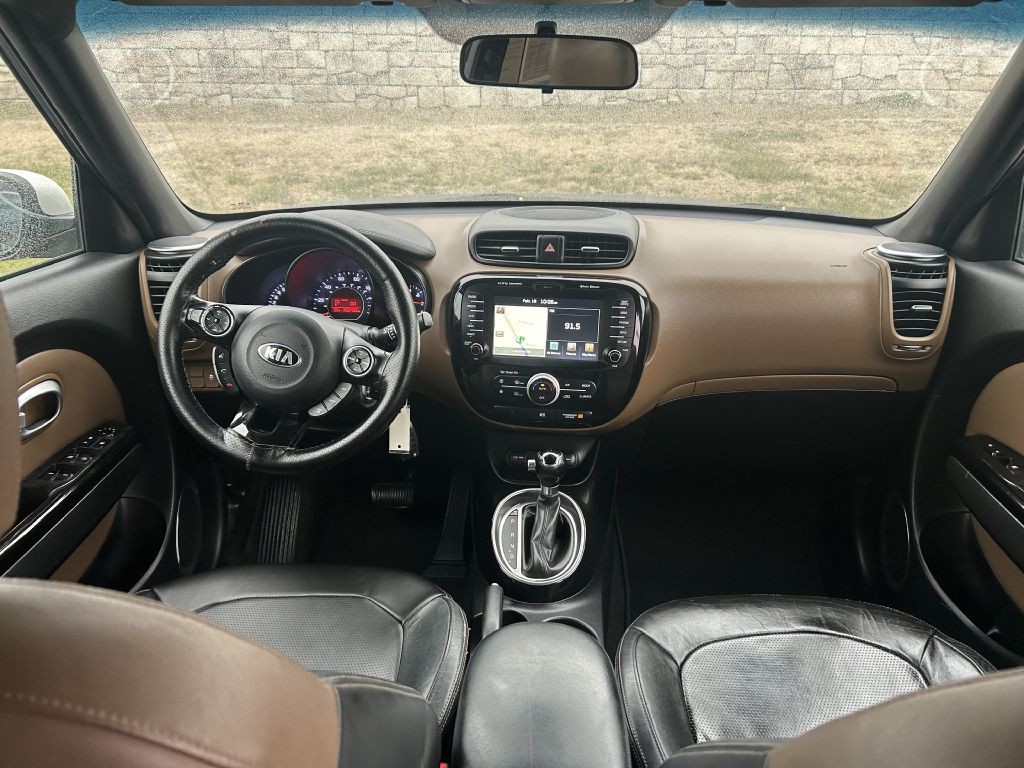 2016 Kia Soul Image 14