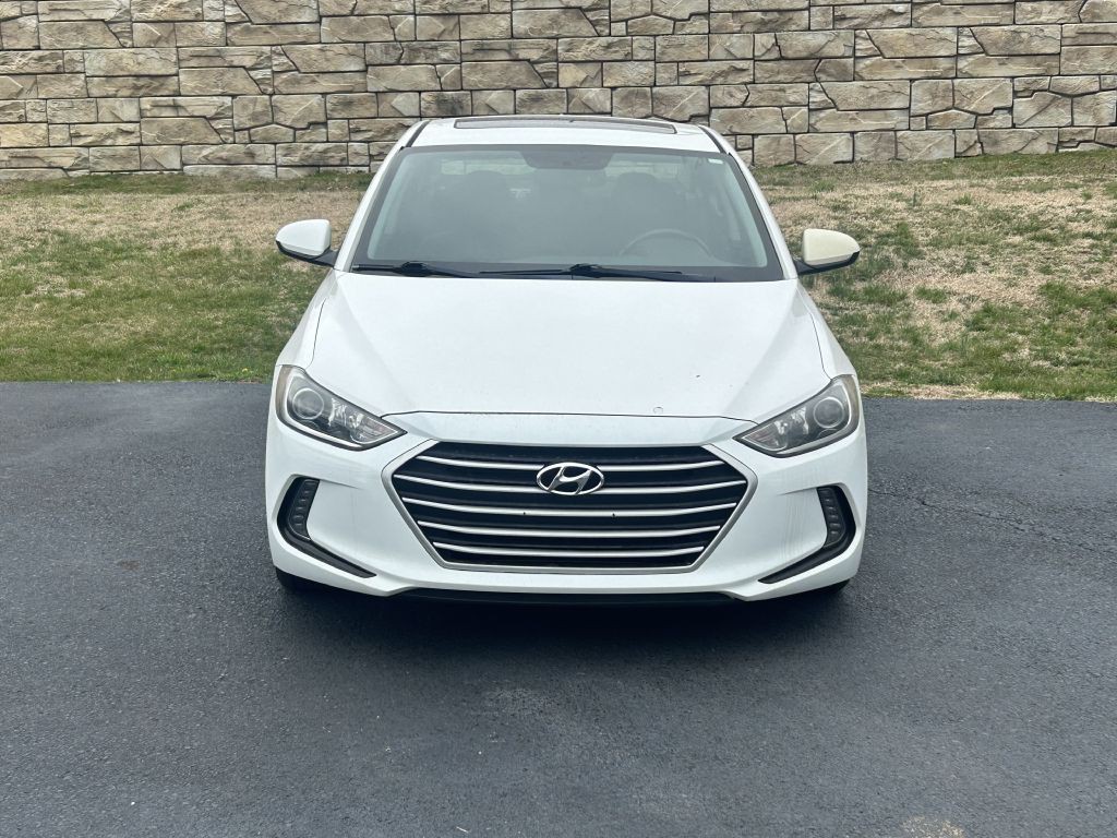 2017 Hyundai Elantra Image 4