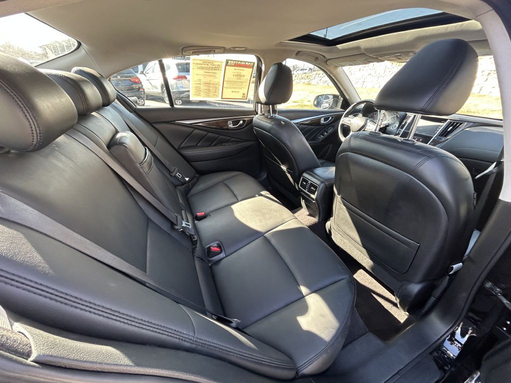 2018 INFINITI Q50 Image 14