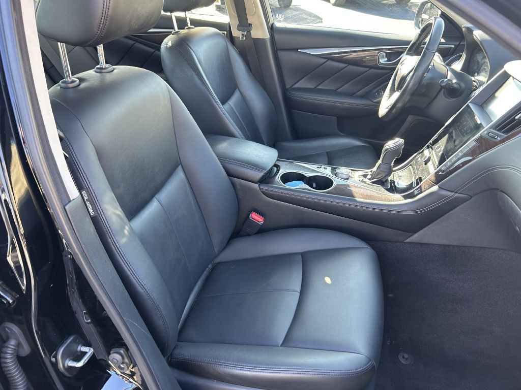 2018 INFINITI Q50 Image 19