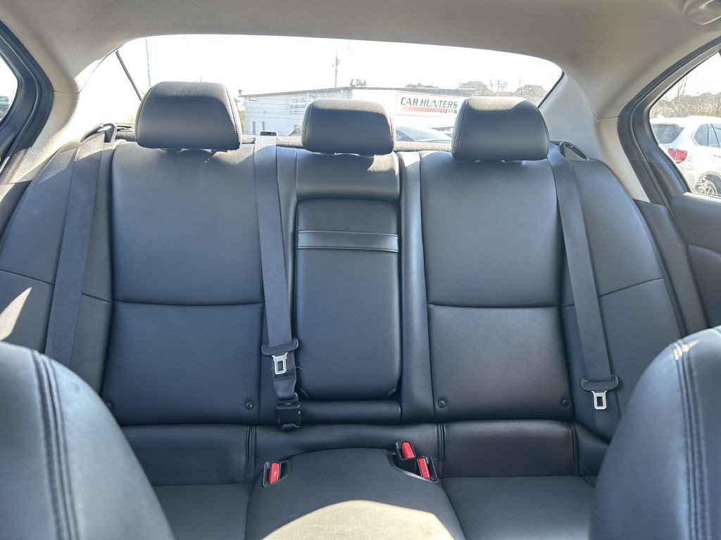 2018 INFINITI Q50 Image 21