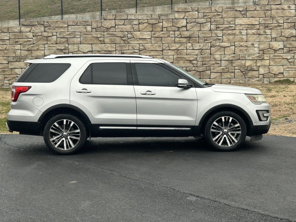 2016 Ford Explorer Image 3