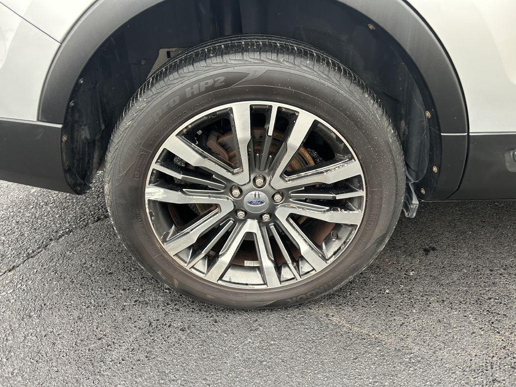 2016 Ford Explorer Image 6