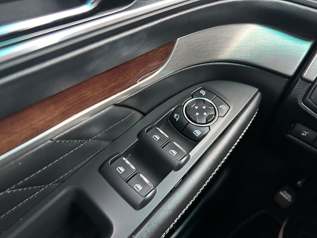 2016 Ford Explorer Image 7