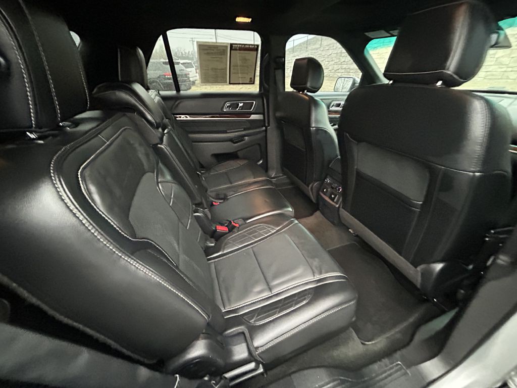 2016 Ford Explorer Image 16