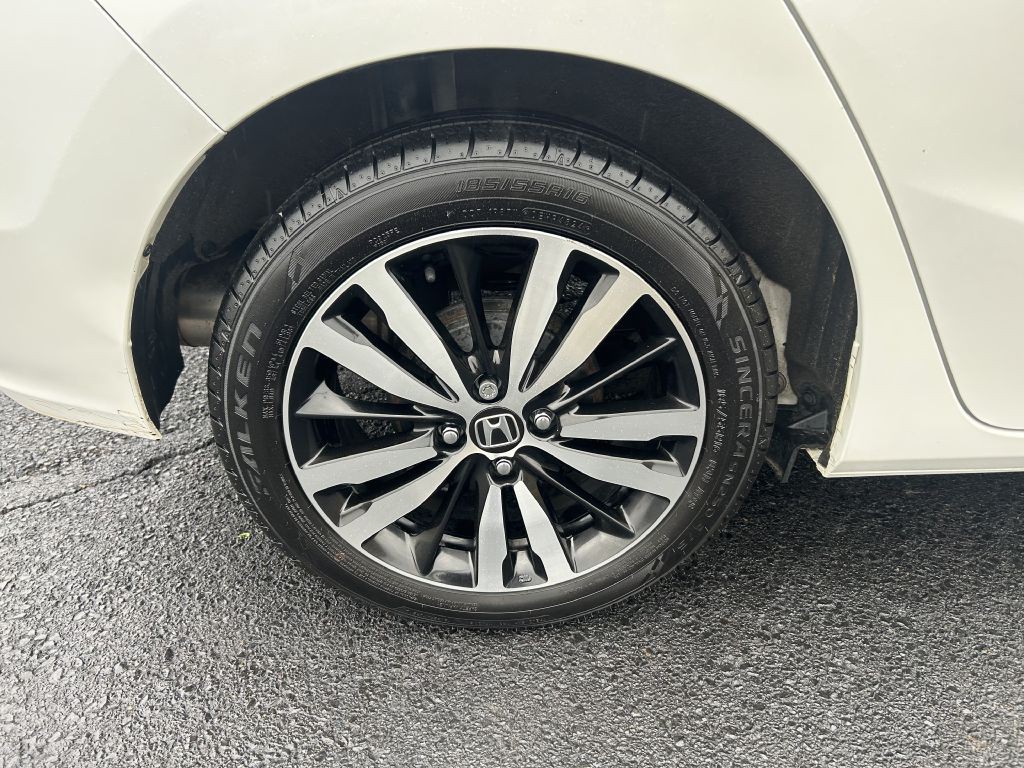 2020 Honda Fit Image 6