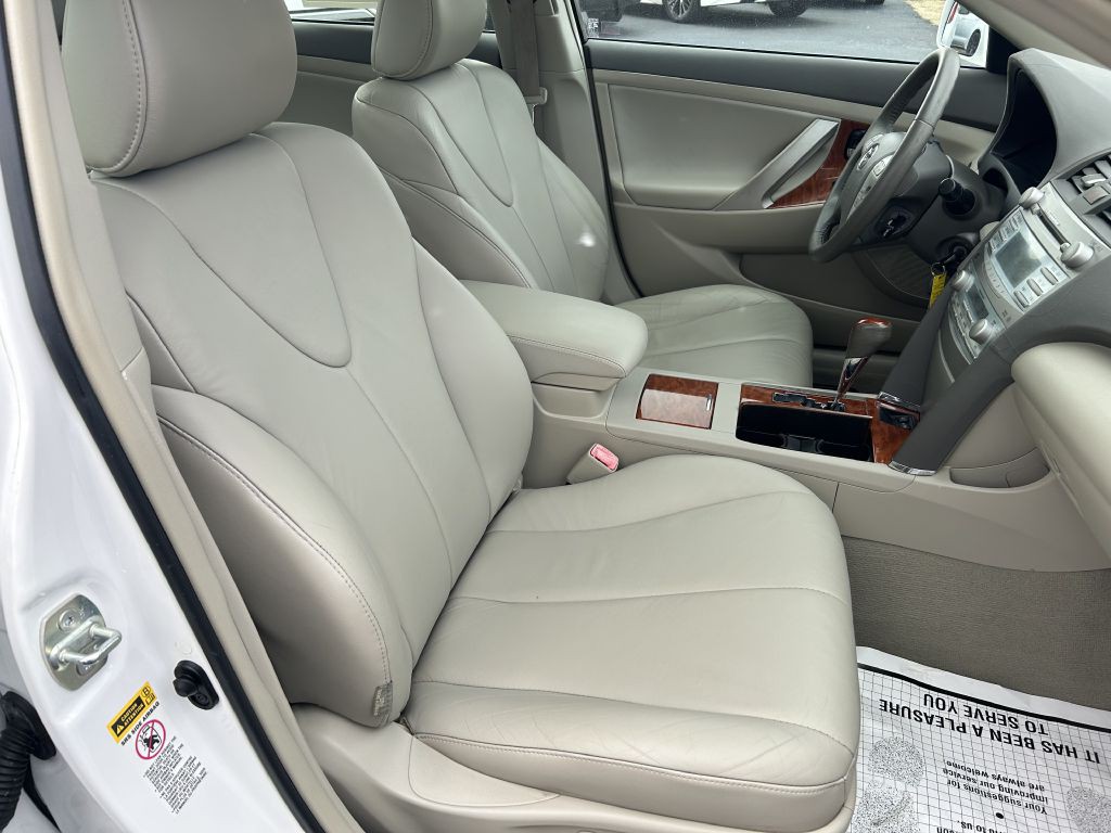2008 Toyota Camry Image 18