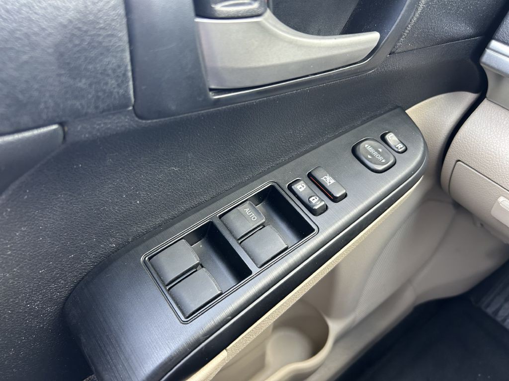 2014 Toyota Camry Image 7