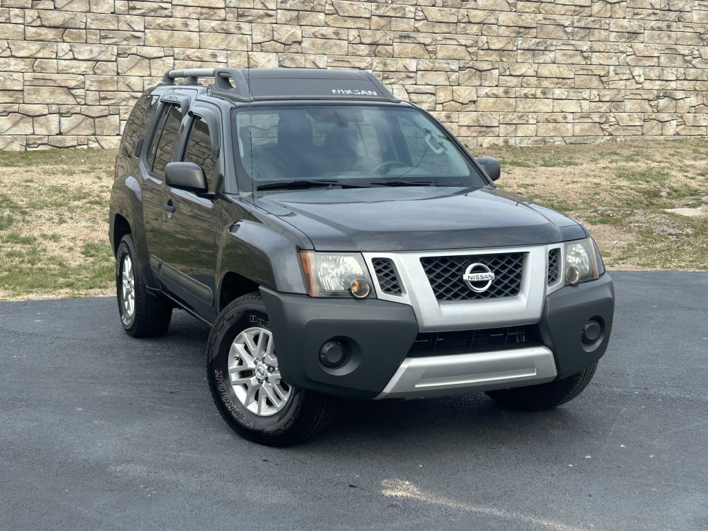 2015 Nissan Xterra Image 1