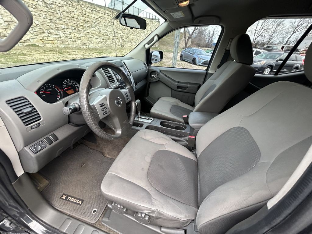2015 Nissan Xterra Image 9
