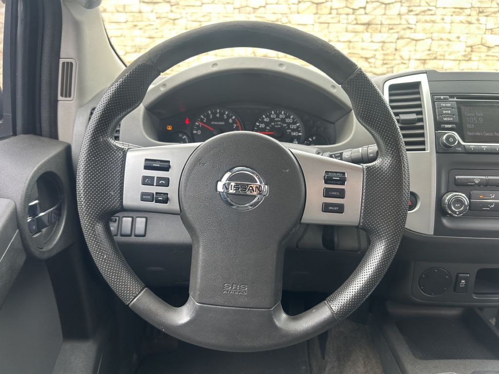 2015 Nissan Xterra Image 16