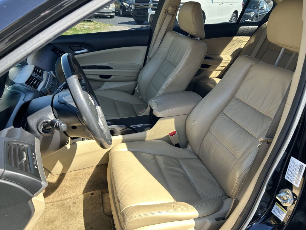 2012 Honda Accord Image 8