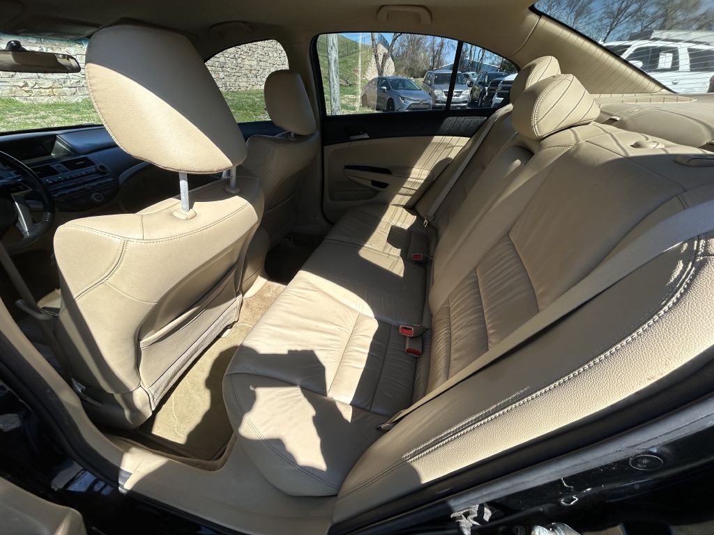 2012 Honda Accord Image 10