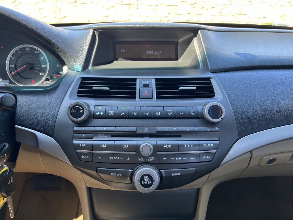 2012 Honda Accord Image 15