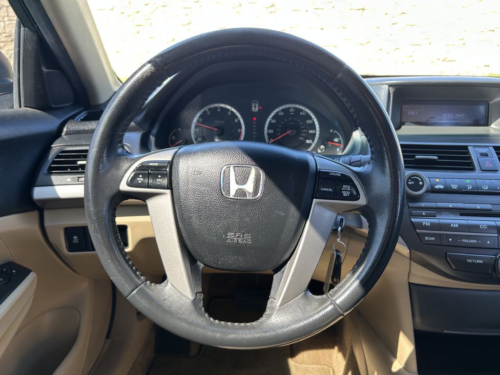 2012 Honda Accord Image 16
