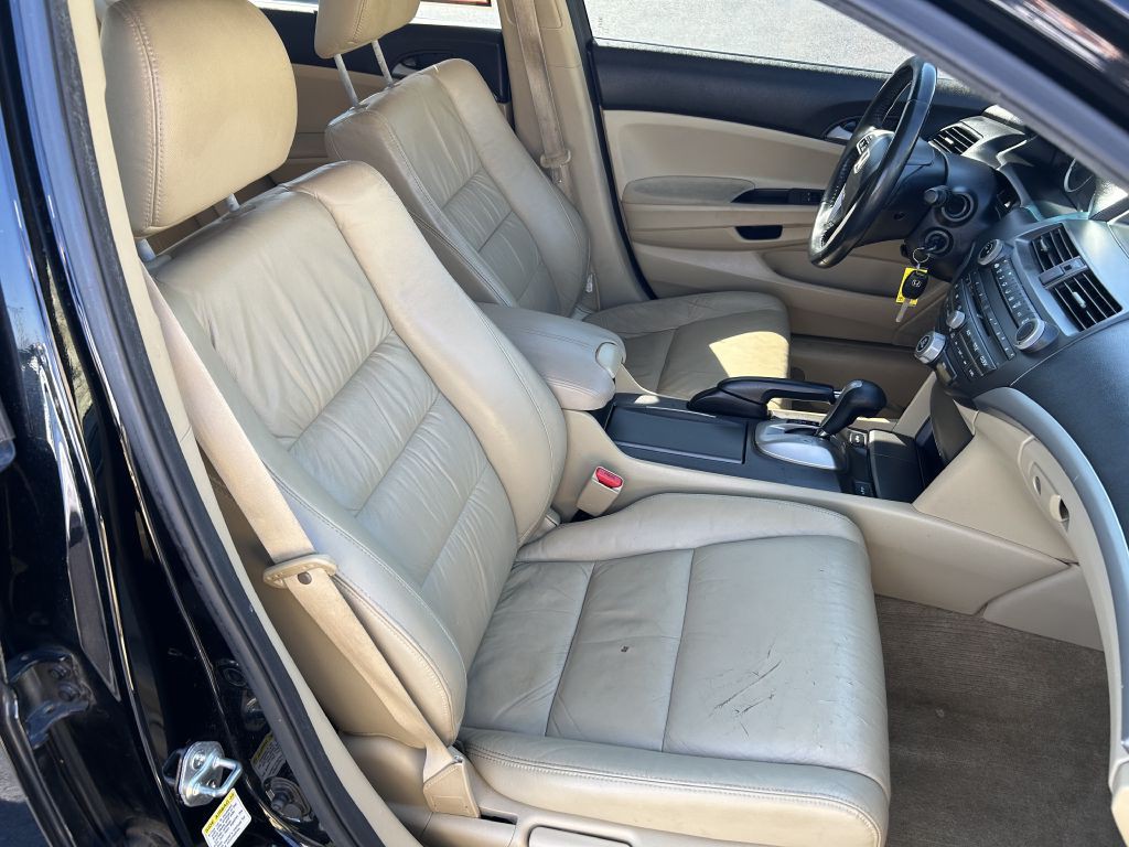 2012 Honda Accord Image 17