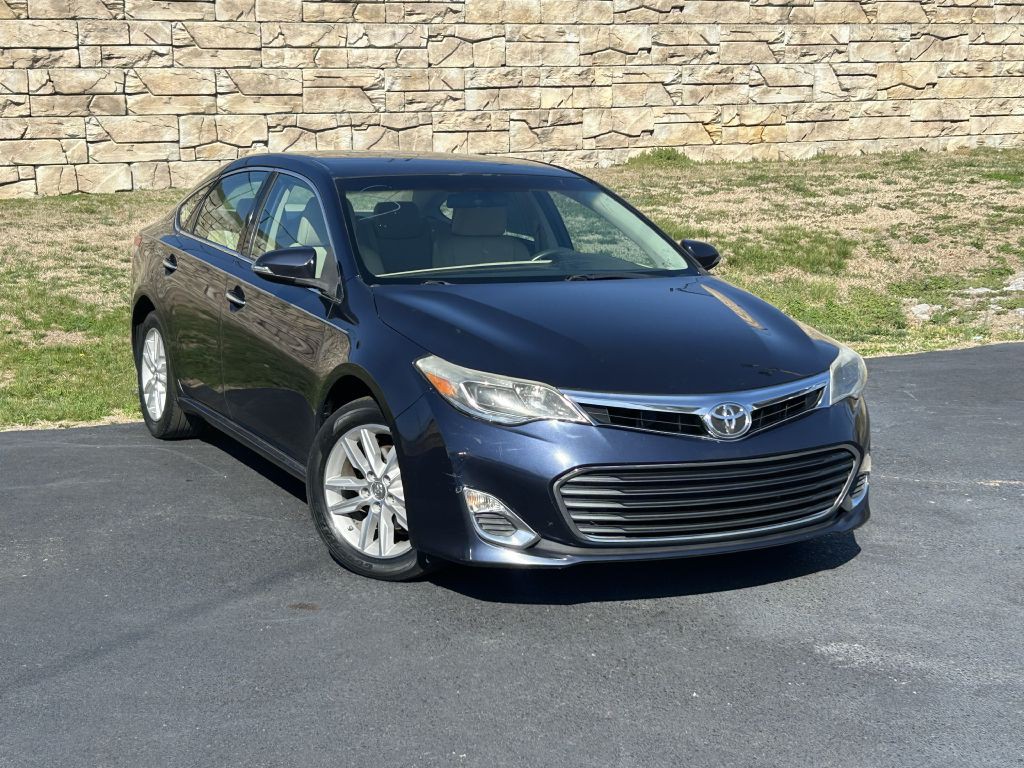 2014 Toyota Avalon Image 1