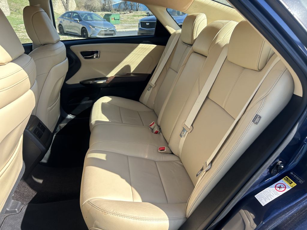 2014 Toyota Avalon Image 11