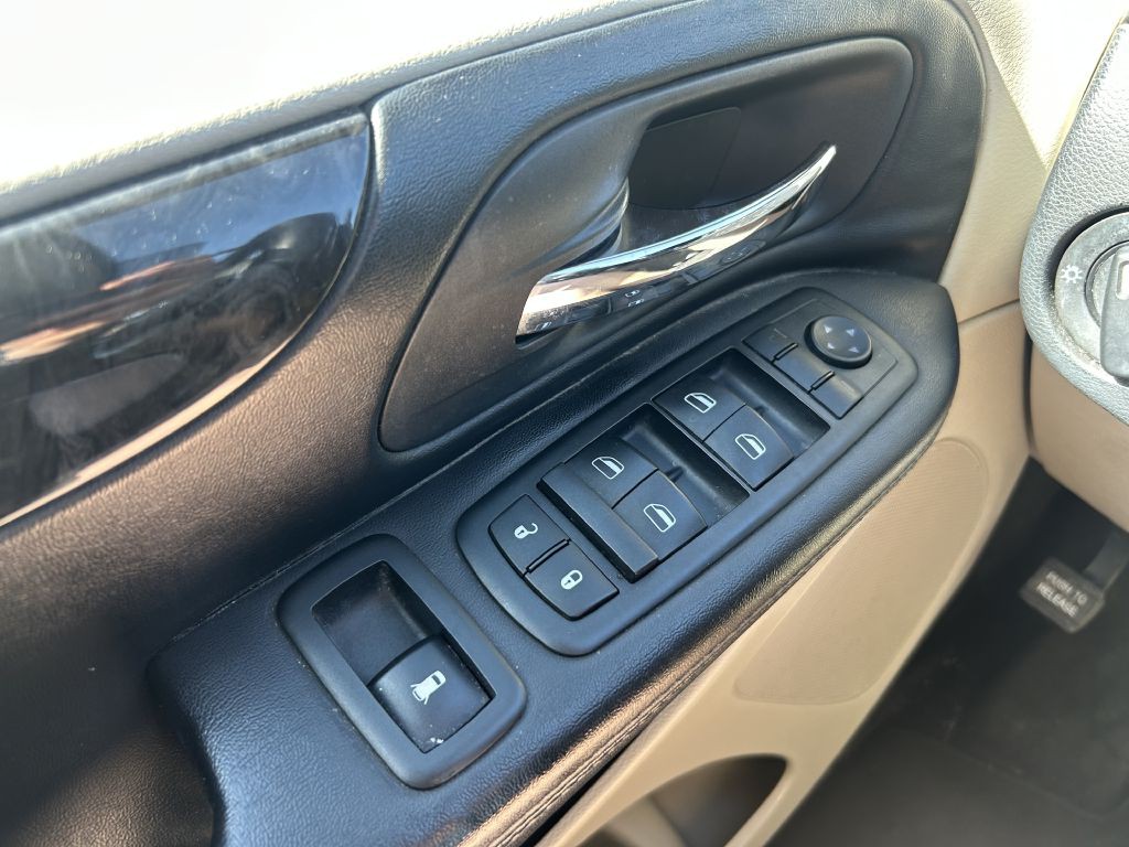 2013 Dodge Grand Caravan Image 7