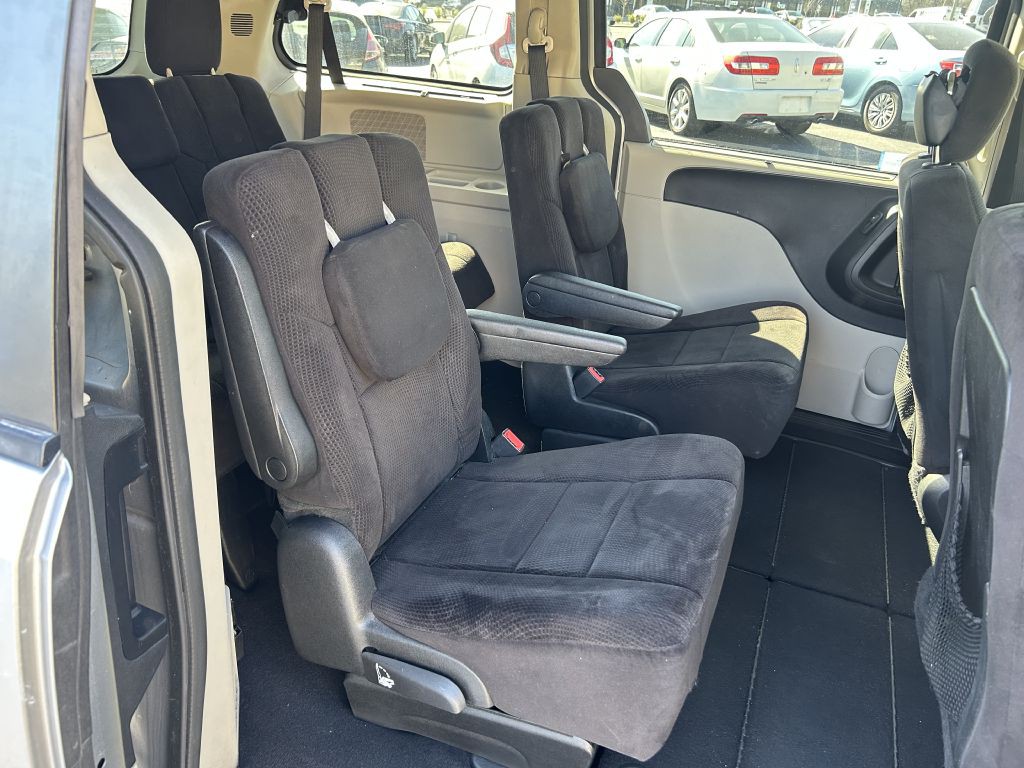 2013 Dodge Grand Caravan Image 14
