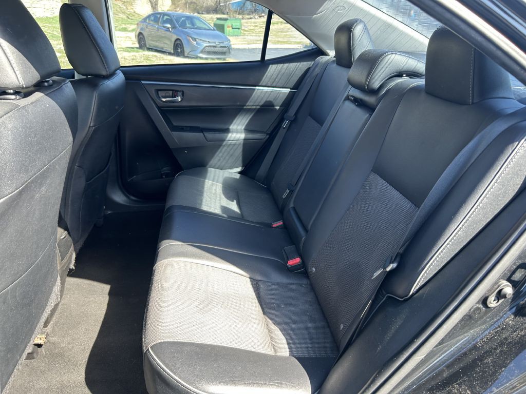 2016 Toyota Corolla Image 11