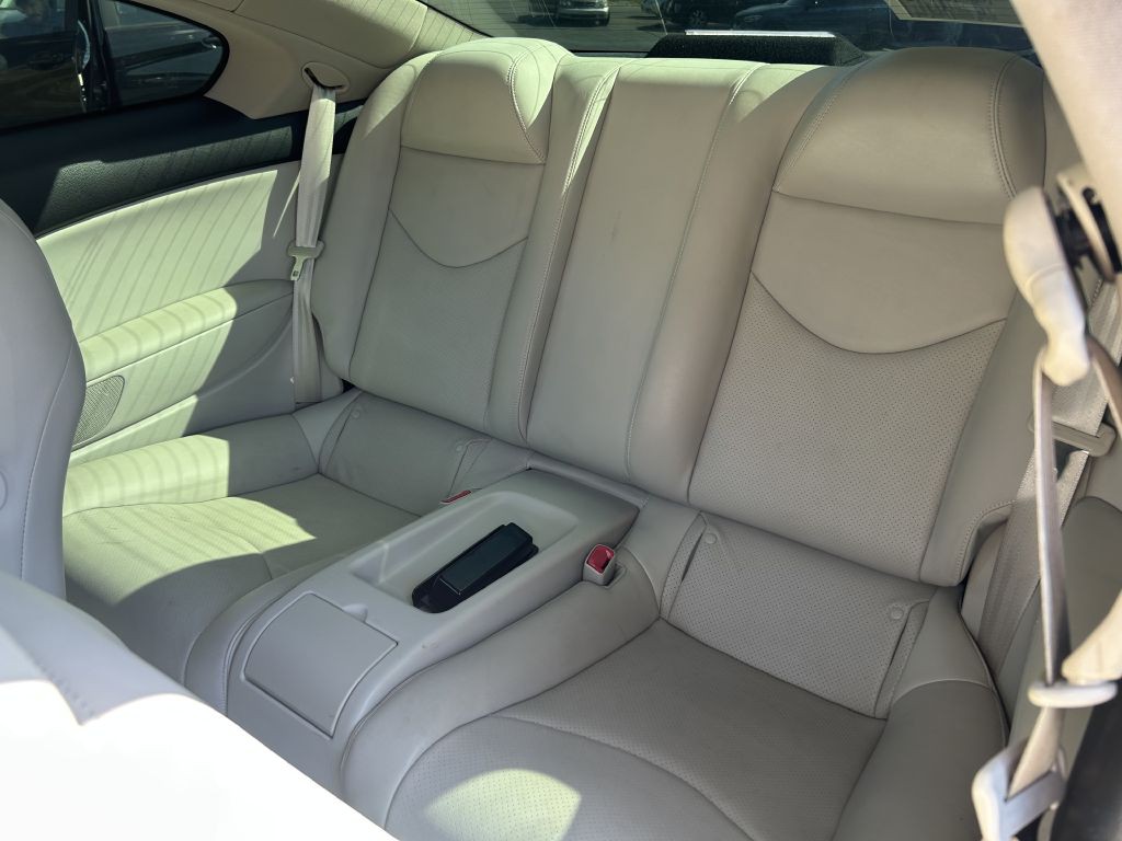 2013 INFINITI G37 Image 11
