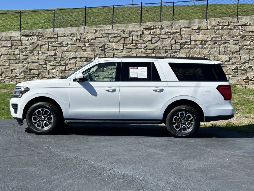 2024 Ford Expedition Image 2