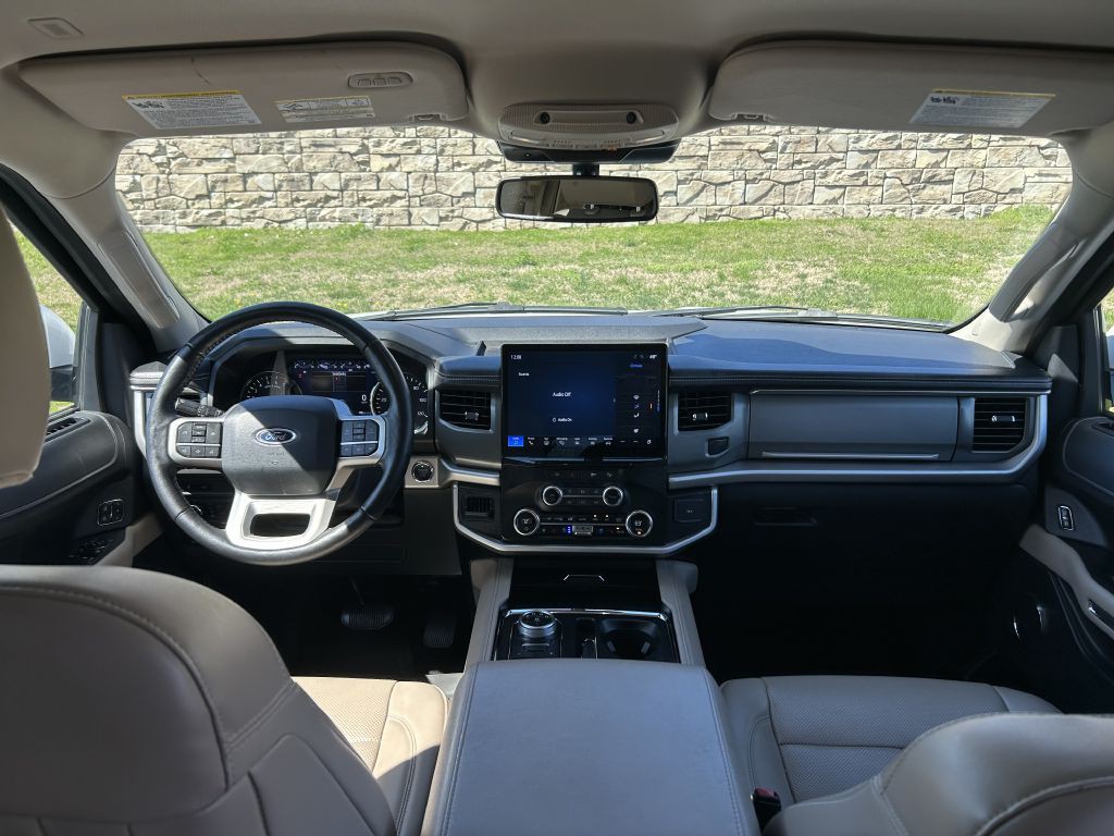 2024 Ford Expedition Image 16