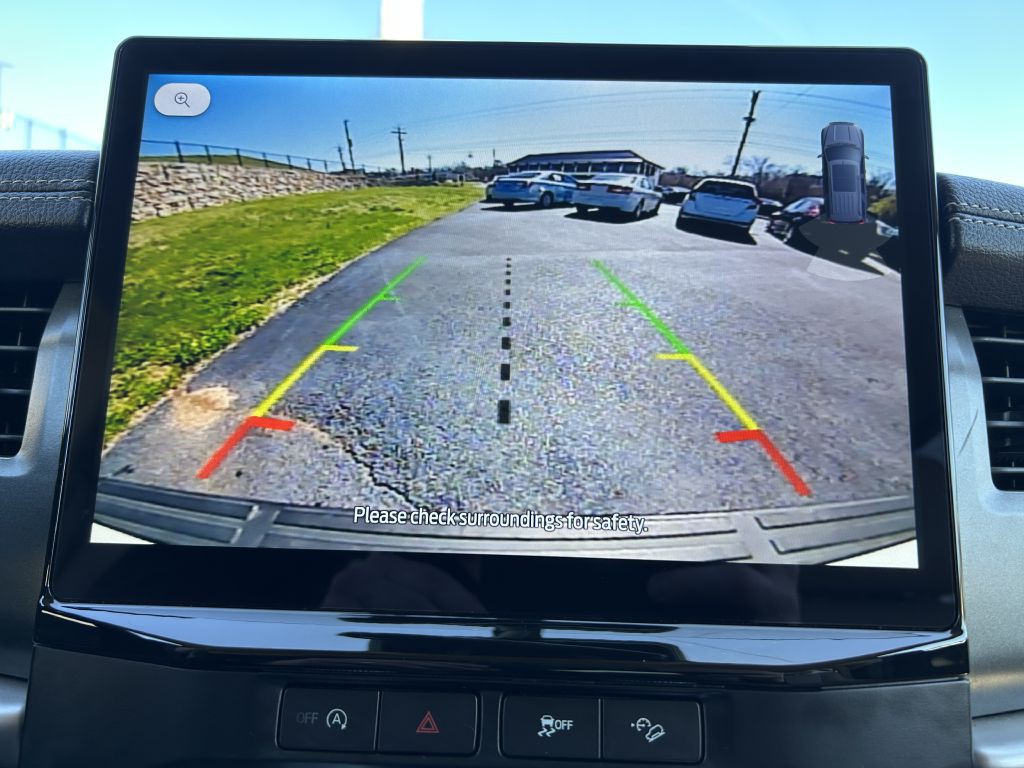 2024 Ford Expedition Image 24