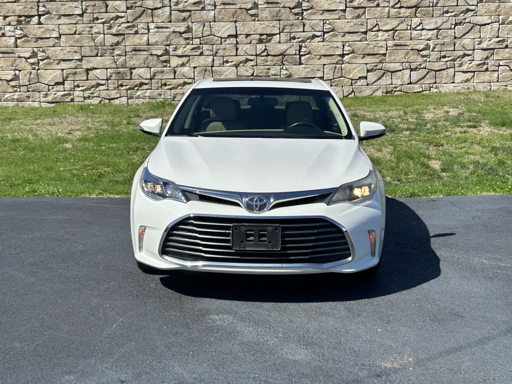 2016 Toyota Avalon Image 4