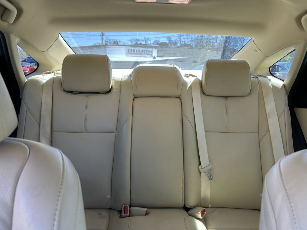 2016 Toyota Avalon Image 20